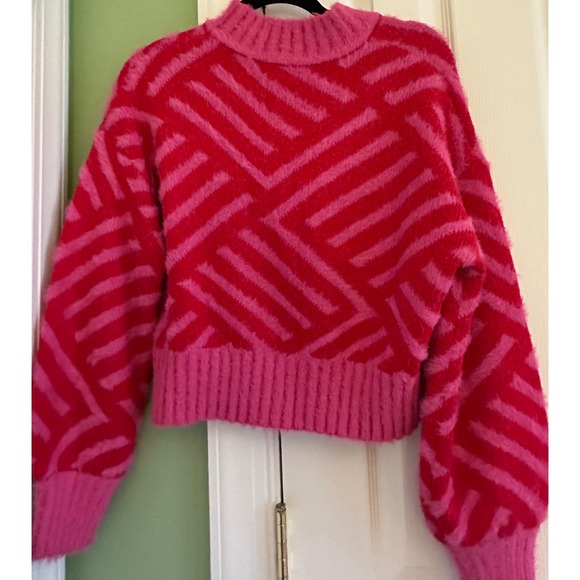 SUGARLIPS Pink Red Geometric‎ Fuzzy Knit Mock Neck Sweater Top Size S - Picture 5 of 5